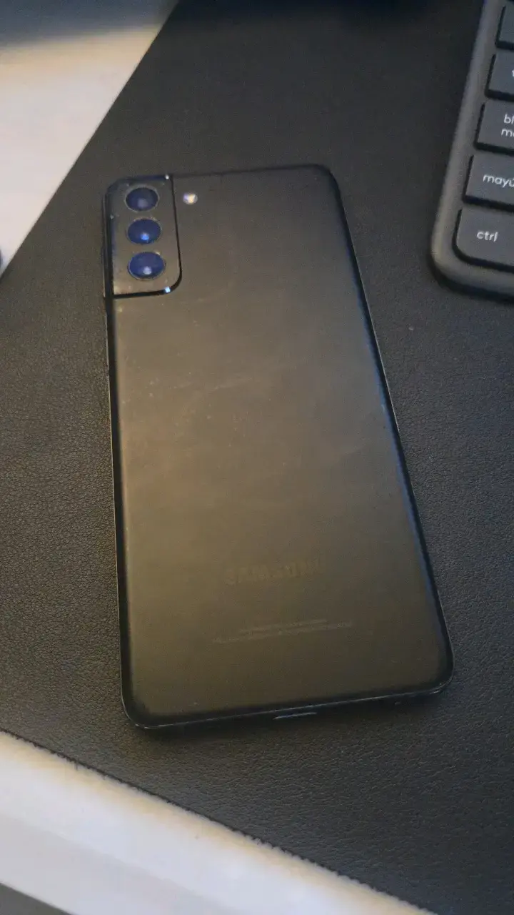 Samsung Galaxy S21+ en buen estado - 3