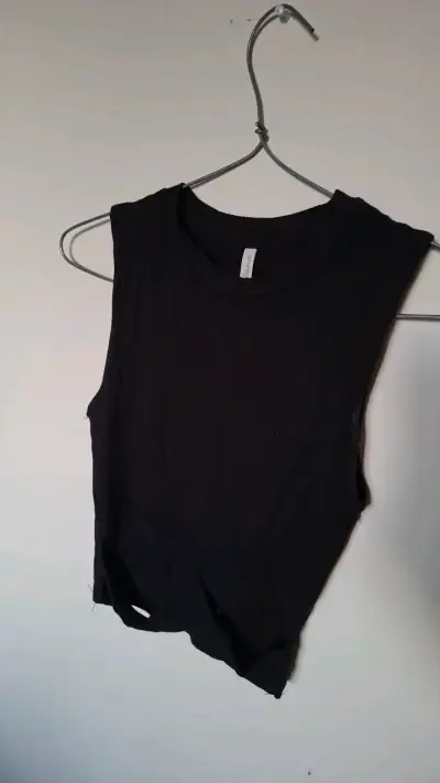 Polera sin mangas negra Index Basics - miniatura 1