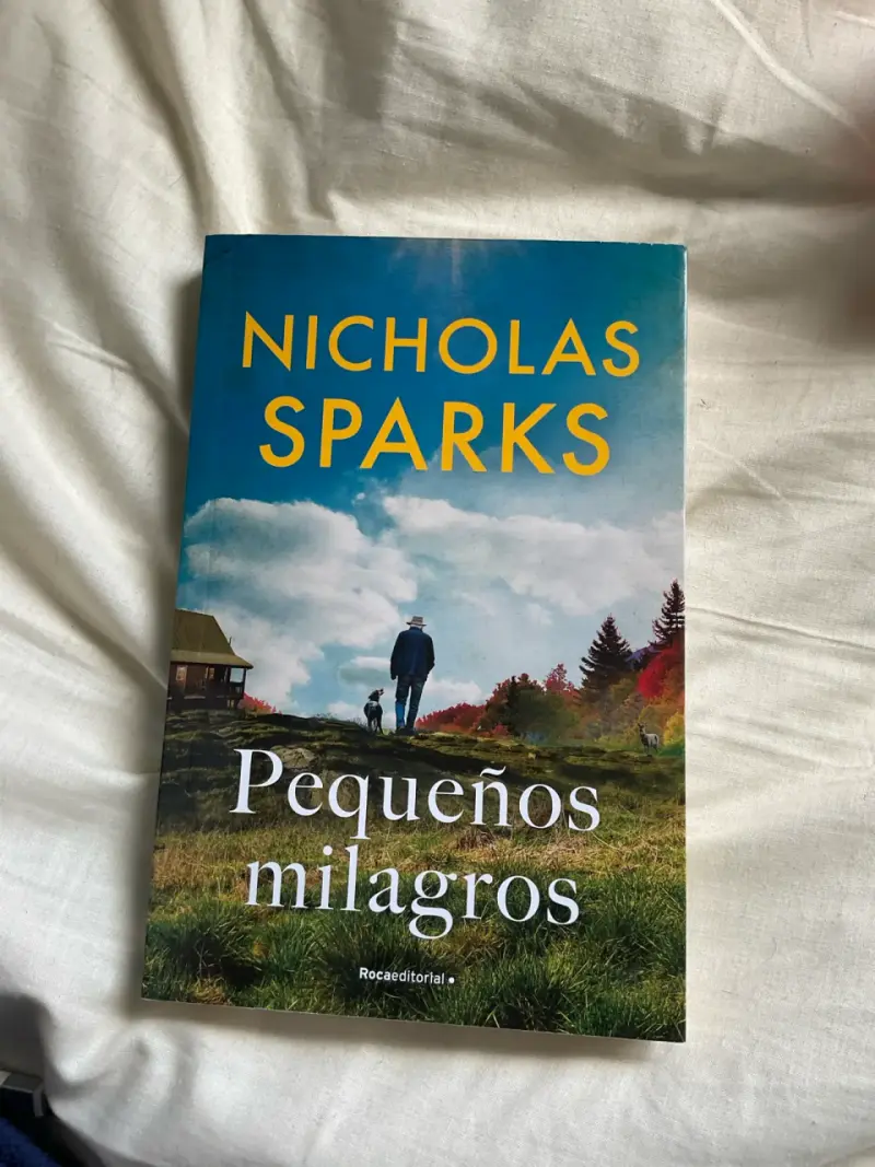 Libro 'Pequeños Milagros' de Nicholas Sparks - 1