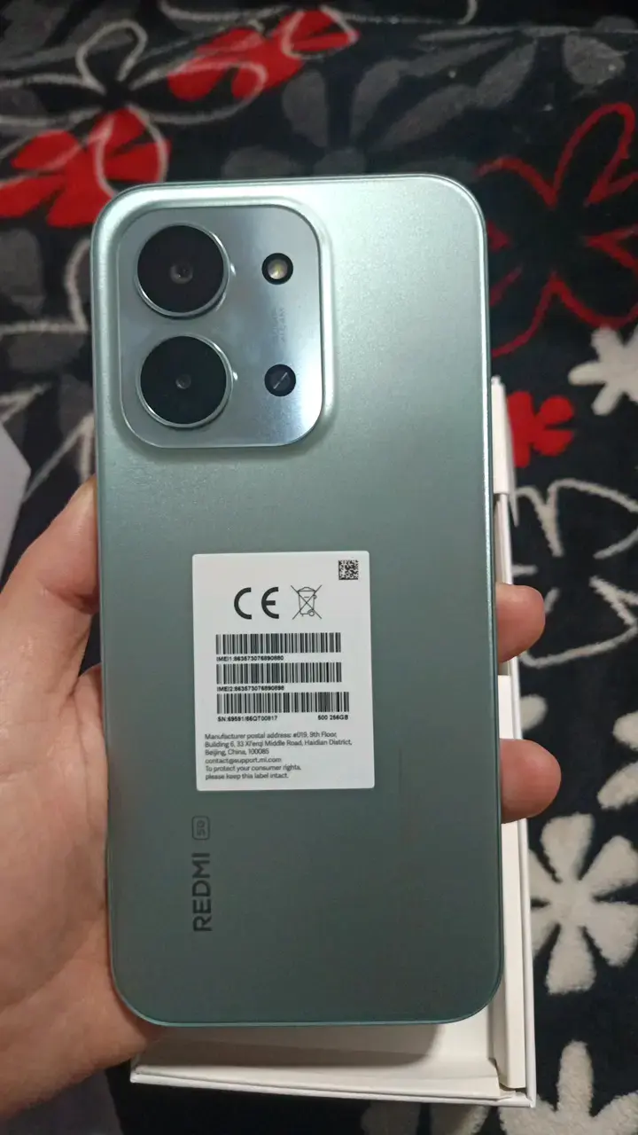Smartphone Xiaomi Redmi 15C 5G 256GB Nuevo - 2