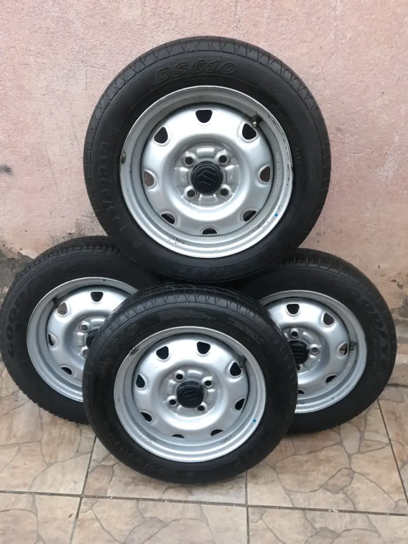 Juego de 4 ruedas originales para Suzuki Alto - 2