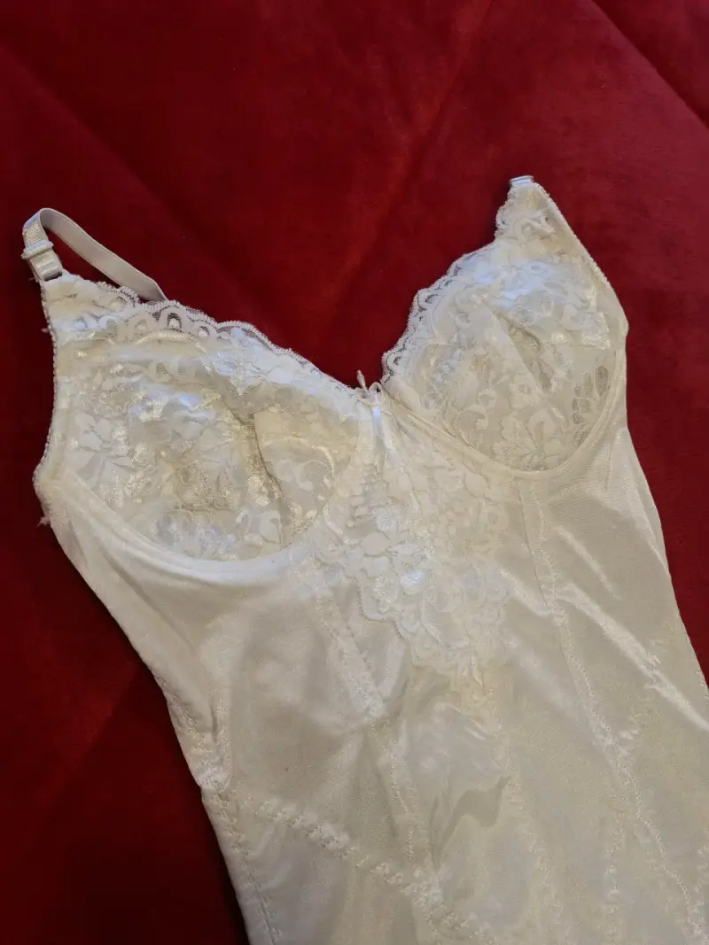Body de encaje blanco para mujer - 2