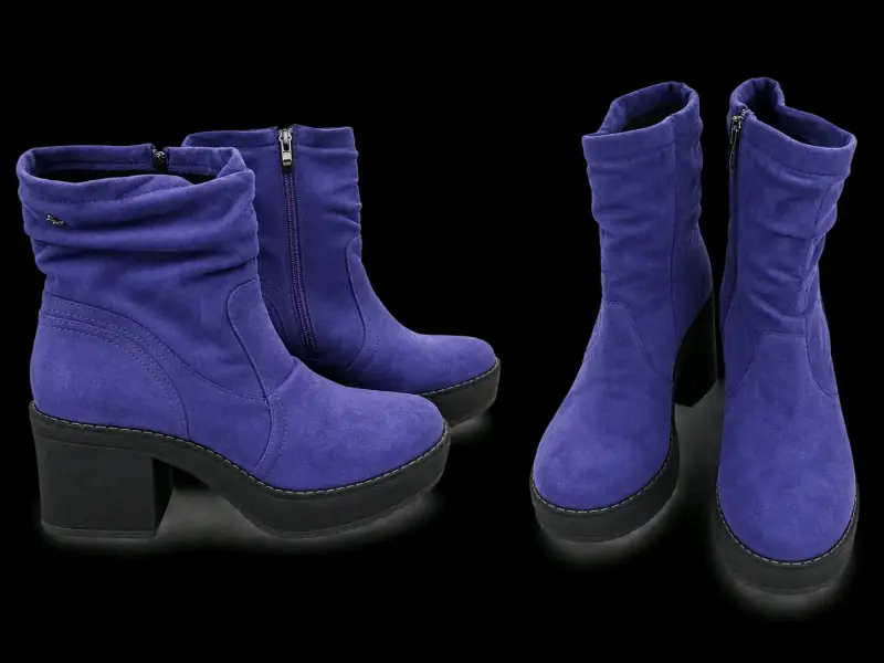Botines de gamuza morados con tacón grueso