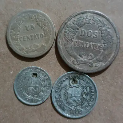 Monedas antiguas de Perú siglos XIX y XX plata - miniatura 2