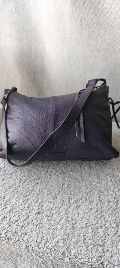 💜 Bolso Bandolera VINCE CAMUTO 100% Cuero Genuino - miniatura 7