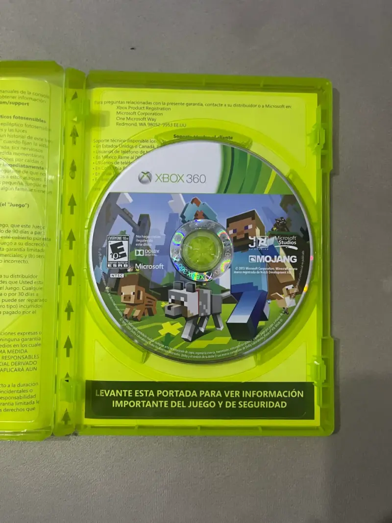 Minecraft Xbox 360 Edición en Español - 3