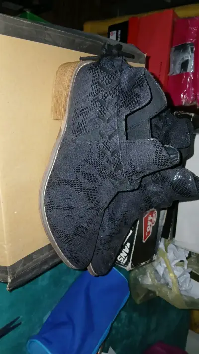 Botines negros de encaje para mujer - miniatura 4