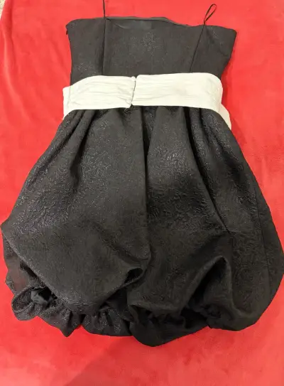 Vestido negro con lazo elegante, ZARA talla S - miniatura 5
