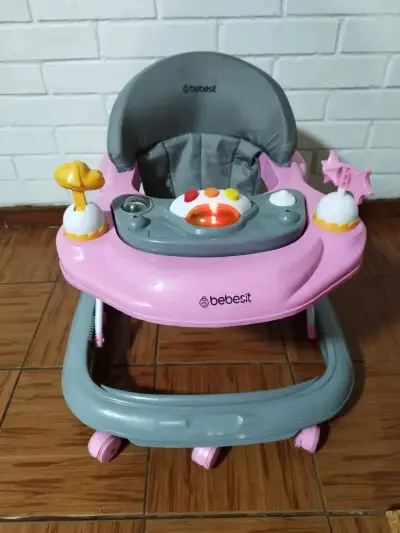 Andador Bebesit para bebé color rosa y gris - miniatura 4
