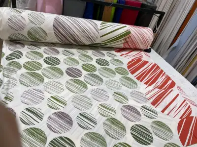 Tela estampada para decoración y manualidades - miniatura 3