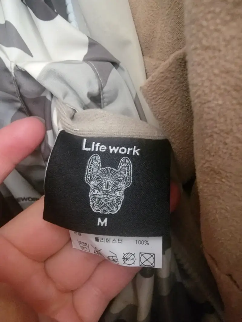 Chaqueta Lifework reversible con diseño de bulldog - 6