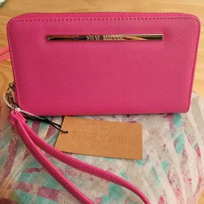 Billeteras rosa Steve Madden con cierre y correa - miniatura 2