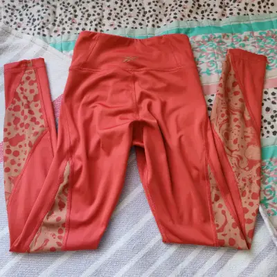 Leggings deportivos rojos Reebok para mujer - miniatura 2