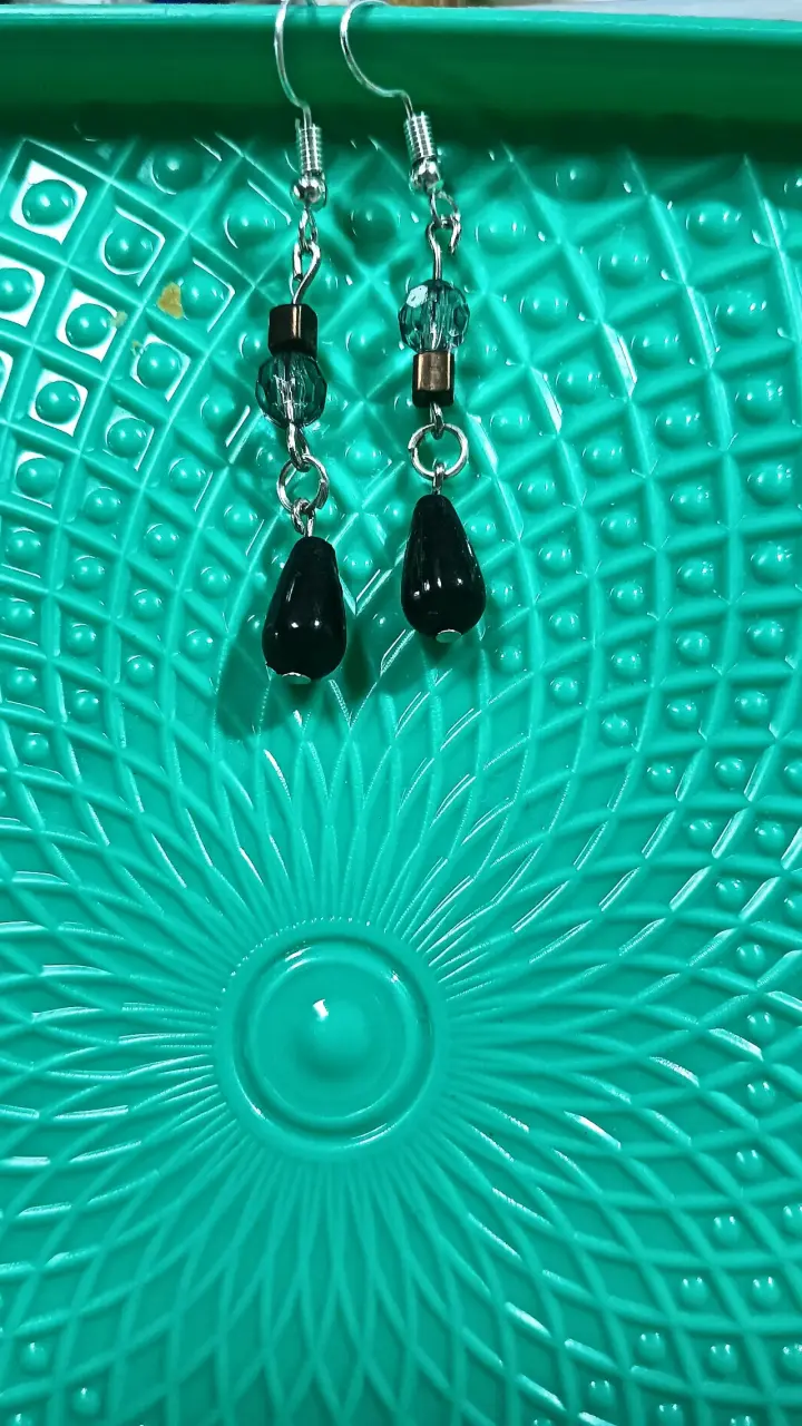 Aros de macramé coloridos con cuentas - 2