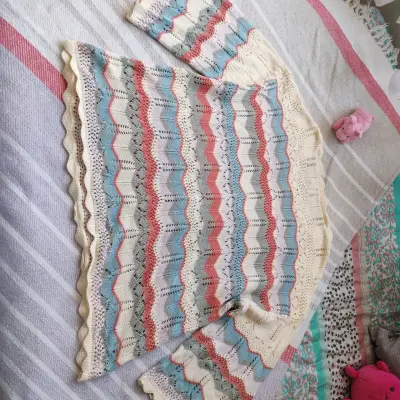 Suéter de punto multicolor con diseño zigzag - miniatura 2