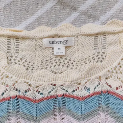 Suéter de punto multicolor con diseño zigzag - miniatura 3