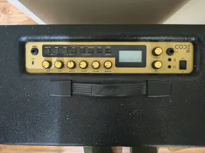 Amplificador Marshall Code 50 - miniatura 3