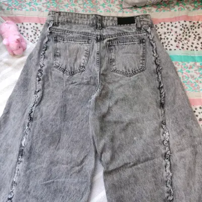 Jeans anchos grises desgastados para mujer - miniatura 2
