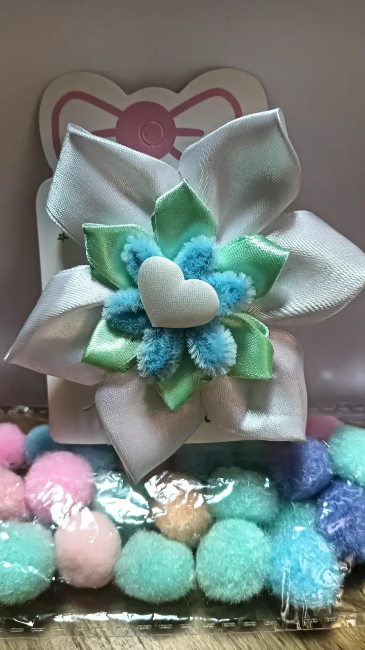 Set de Lazos para el Cabello con Pompones - 1