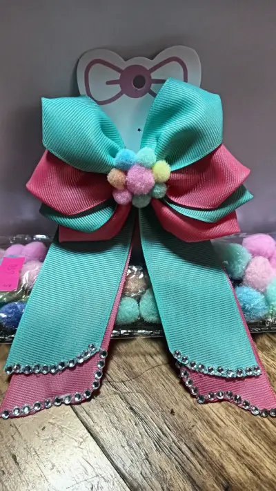 Set de Lazos para el Cabello con Pompones - miniatura 4