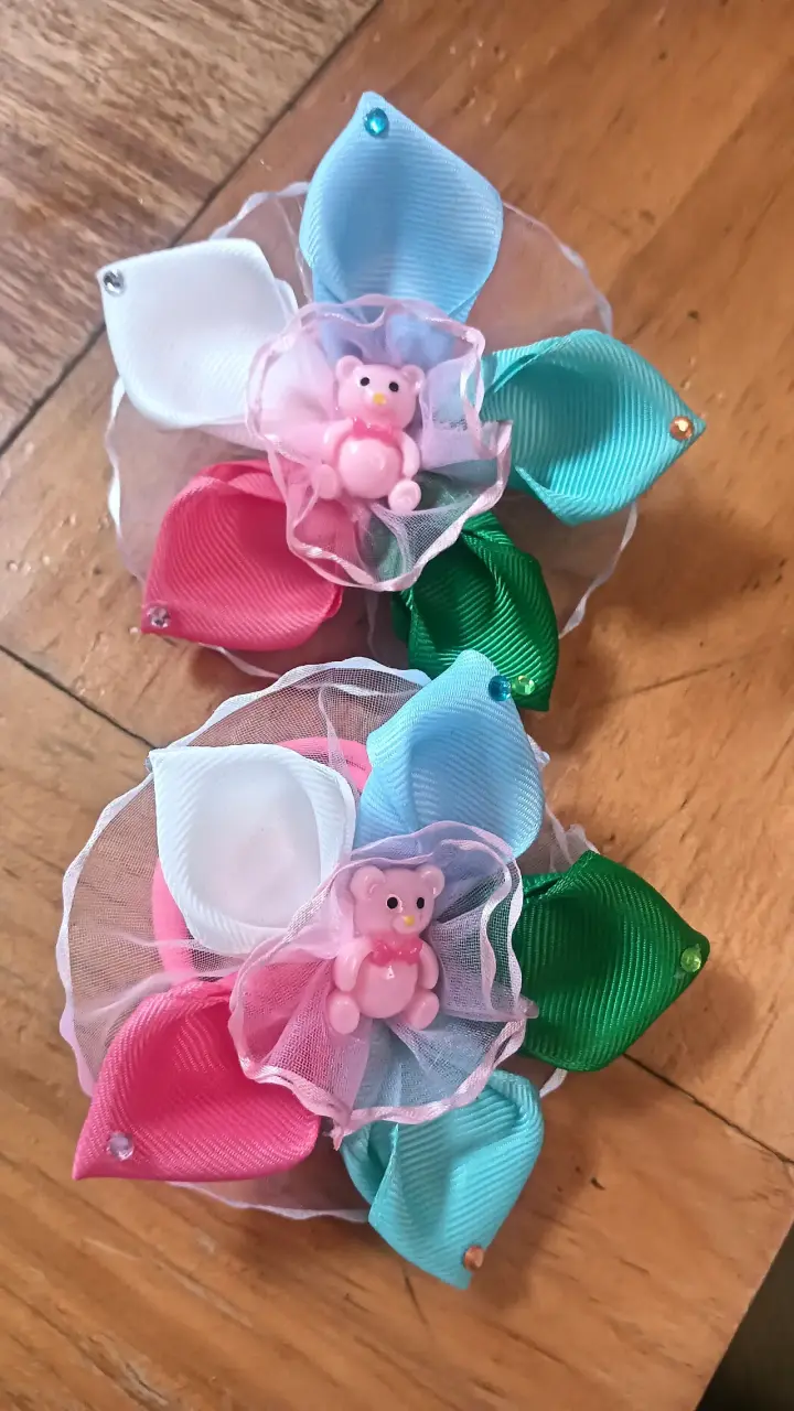 Set de Lazos para el Cabello con Pompones - 3