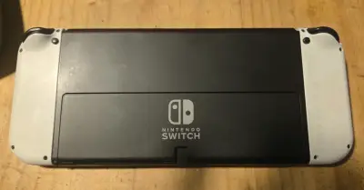 Nintendo Switch OLED con magia - miniatura 4