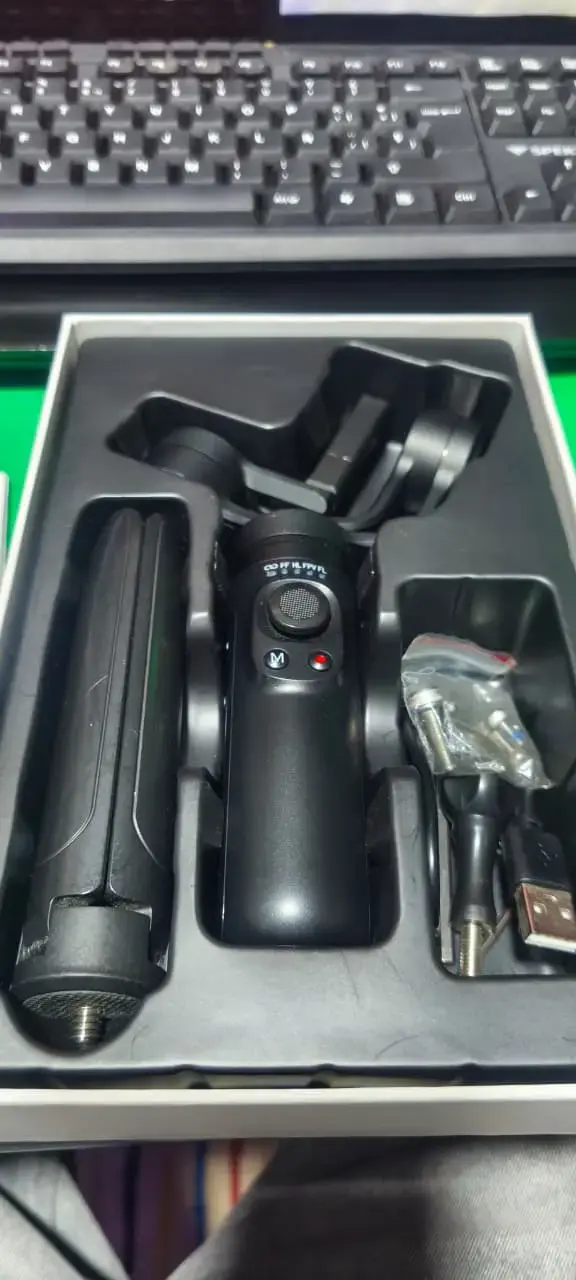 Gimbal Falcon Plus para Cámaras de Acción - 2