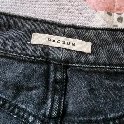 Shorts de mezclilla negros PacSun - miniatura 3
