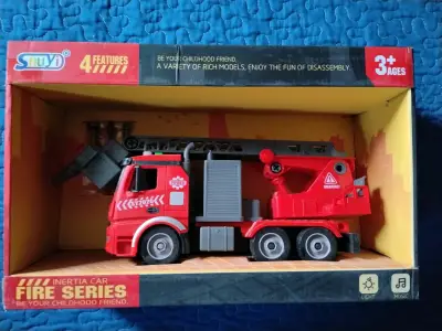 Camión de Bomberos de Juguete con Luces y Sonido - miniatura 1
