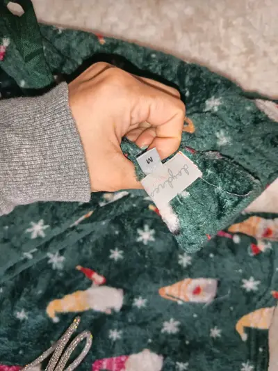 Pantalones pijama navideños de polar verde - miniatura 2