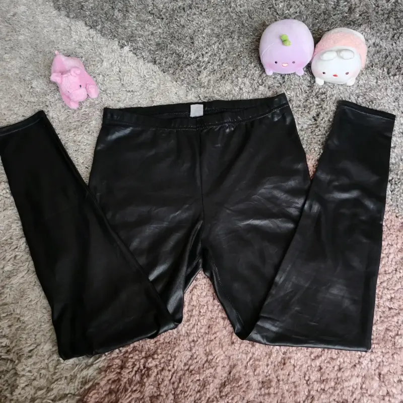 Leggings de cuero sintético negro - 1