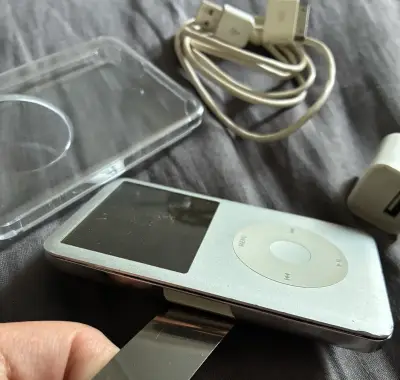 iPod Classic 6ta generación - miniatura 6