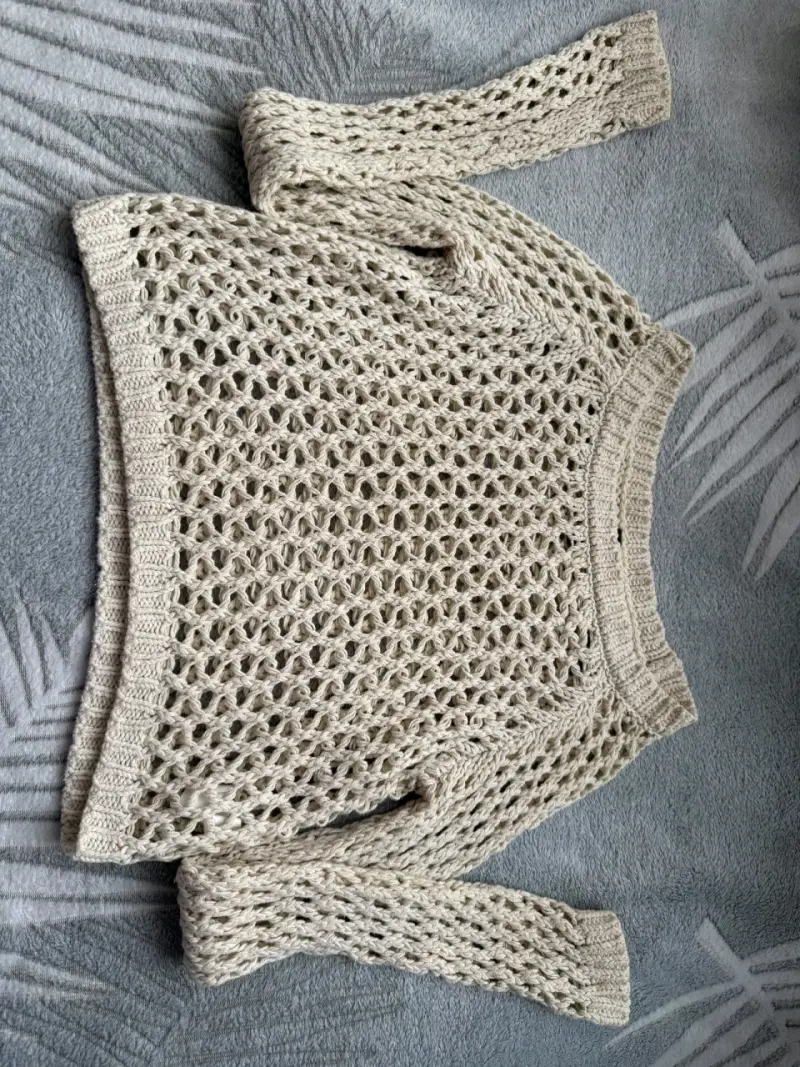 Suéter tejido beige de punto abierto - 1