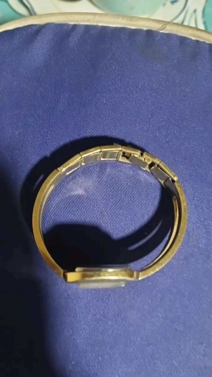 Reloj vintage Seiko dorado para mujer - 4