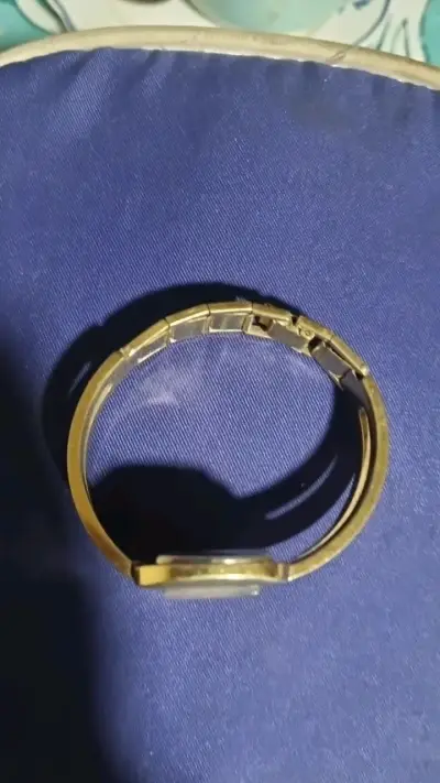 Reloj vintage Seiko dorado para mujer - miniatura 4