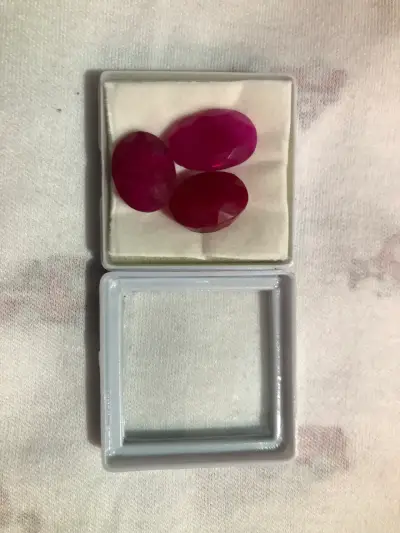 Lote de Rubíes Ovalados Facetados - miniatura 4