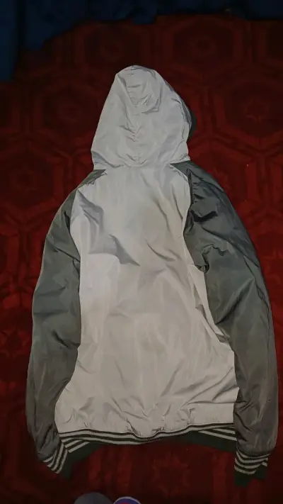 Chaqueta Parka Rip Curl blanca  con capucha - miniatura 2
