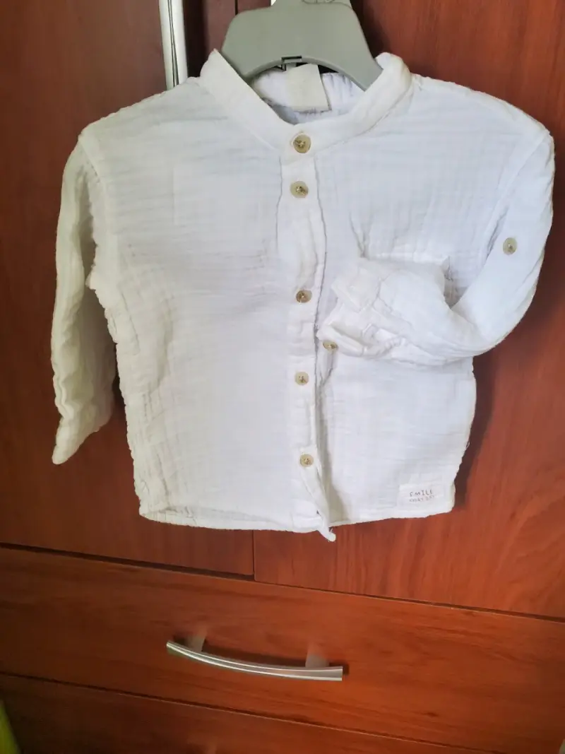 Conjunto de ropa infantil variado - 1