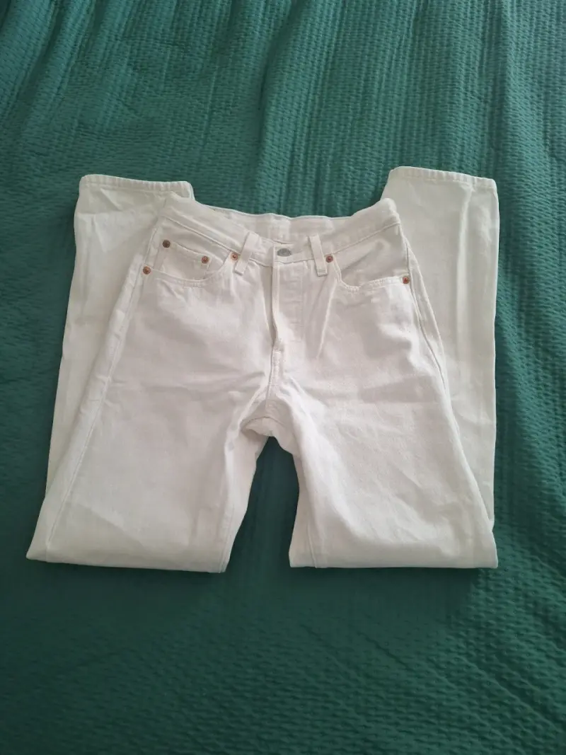Jeans blancos levis 501 de mezclilla para mujer - 2