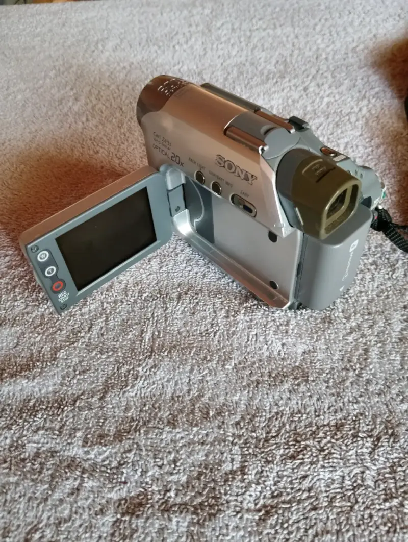 Camara Sony Handycam DCR-HC21 MiniDV con caja - 2