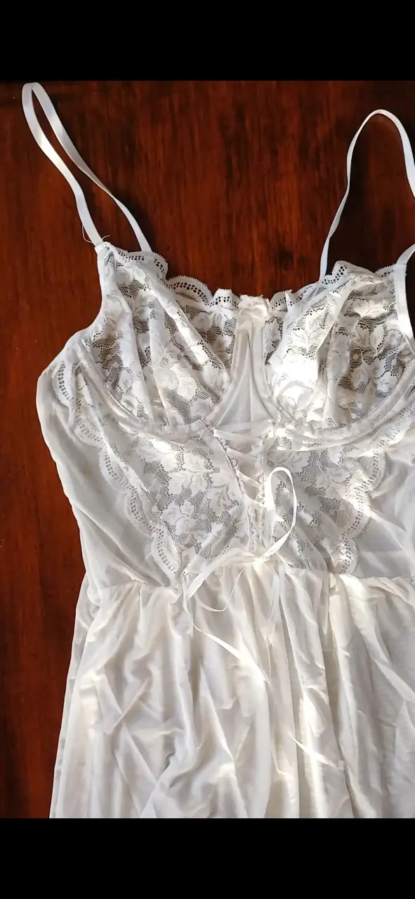 Babydoll blanco de encaje con liguero - 2