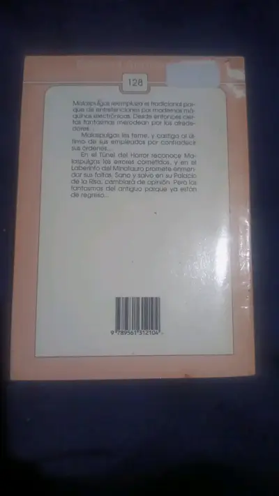 Libro Los Fantasmas de Malaspulgas de Víctor Carvajal - miniatura 2
