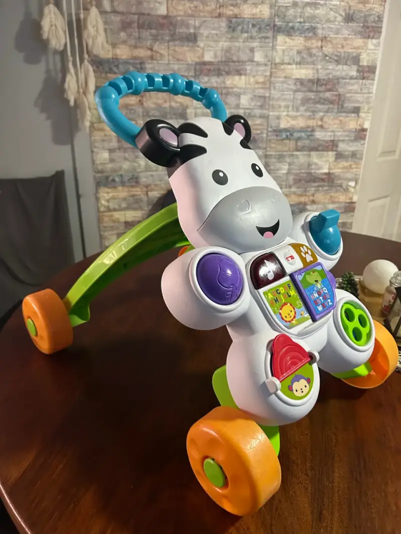 Andador correpasillos Fisher-Price con actividades - 2