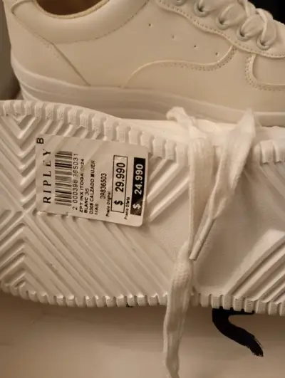 Zapatillas blancas de mujer - miniatura 1