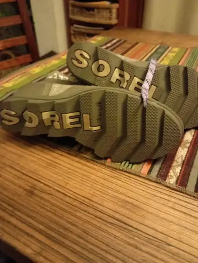 Botas de lluvia Sorel grises. Taco interno - miniatura 1