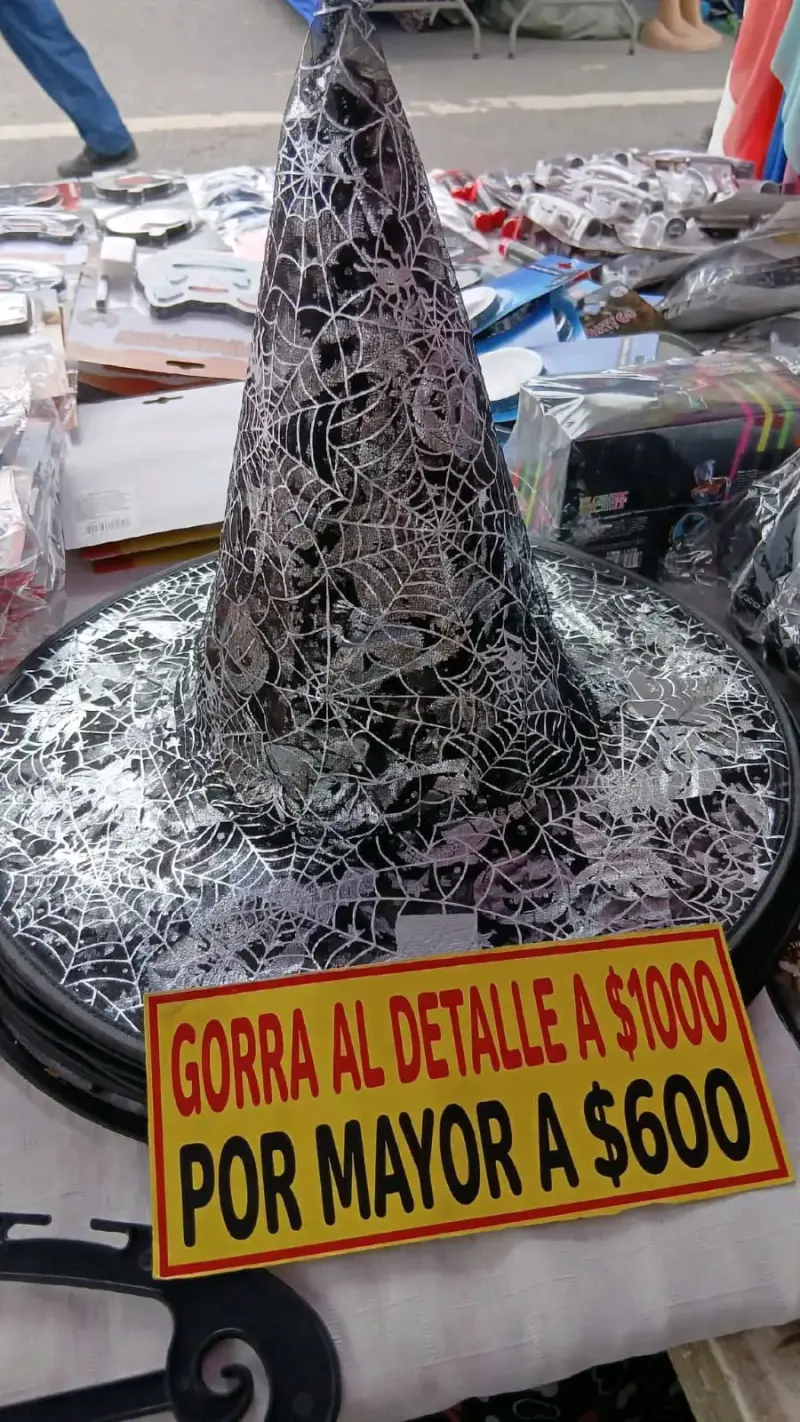 Sombrero de Bruja con Telarañas para Halloween - 1