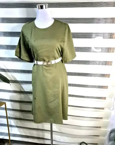 Vestidos nuevos con etiqueta - miniatura 4