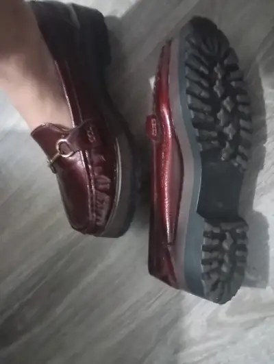 Mocasines de cuero burdeos para mujer - miniatura 2