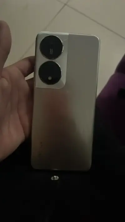 Smartphone Honor con doble cámara trasera - miniatura 4