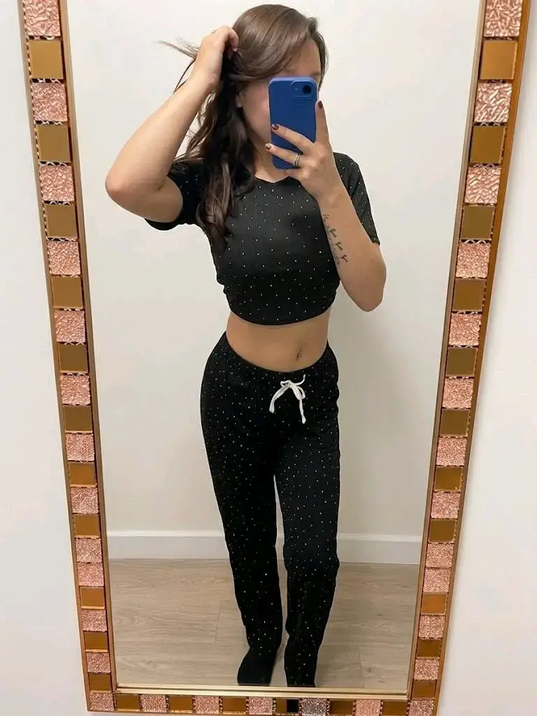 Conjunto de dos piezas para mujer - 2